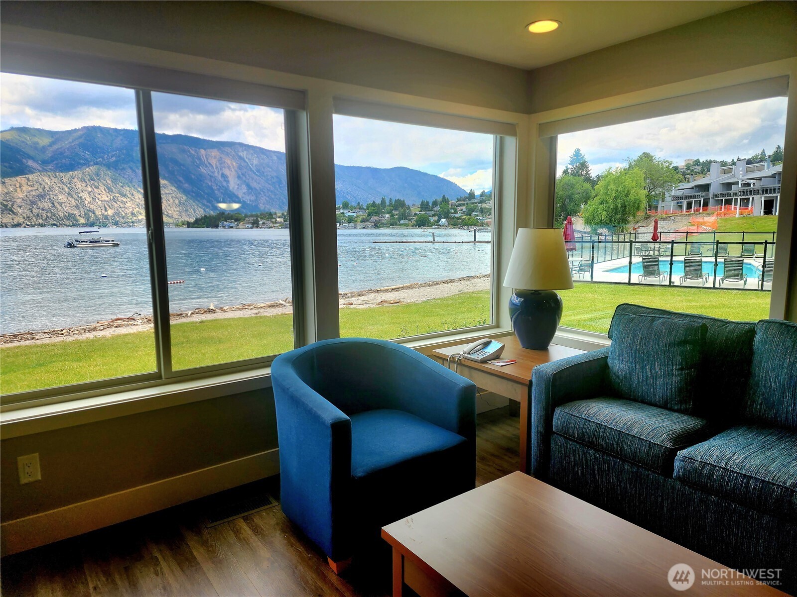 1 Lakeside 712-f Property Photo 6
