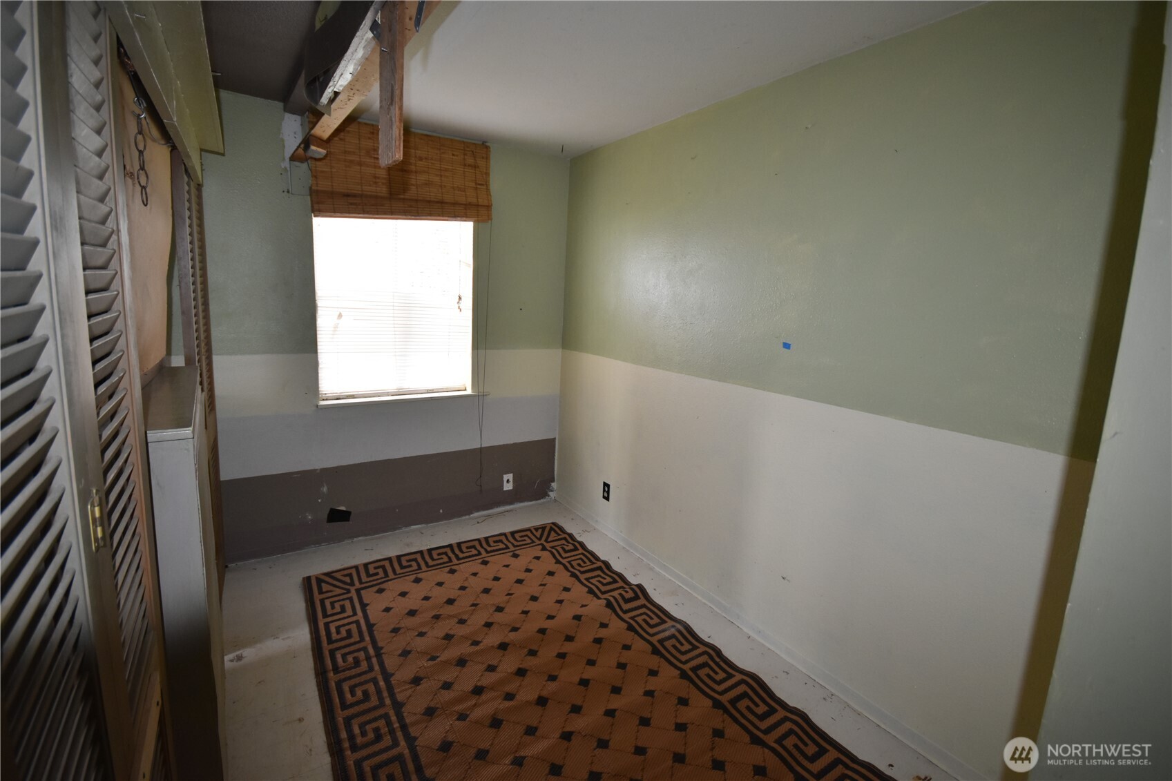 1647 Beach Drive Property Photo 15