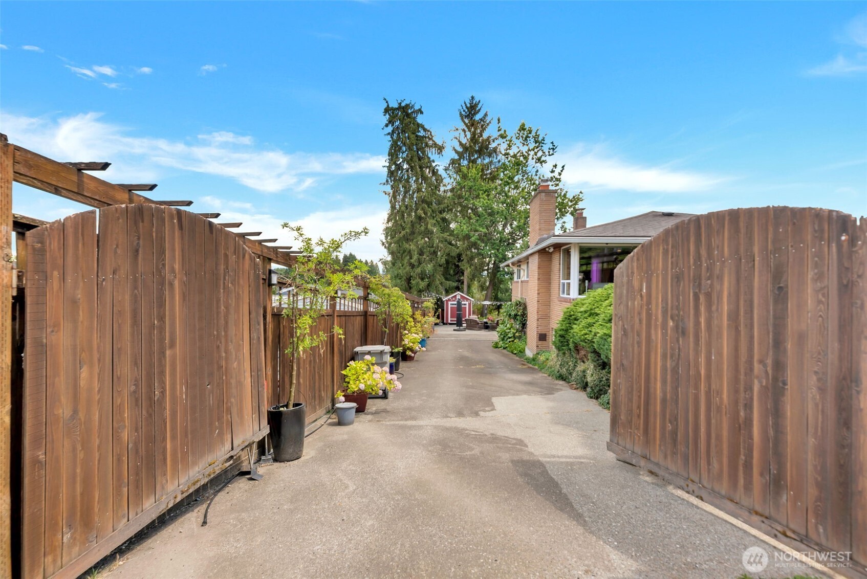12200 85th Avenue Property Photo 22