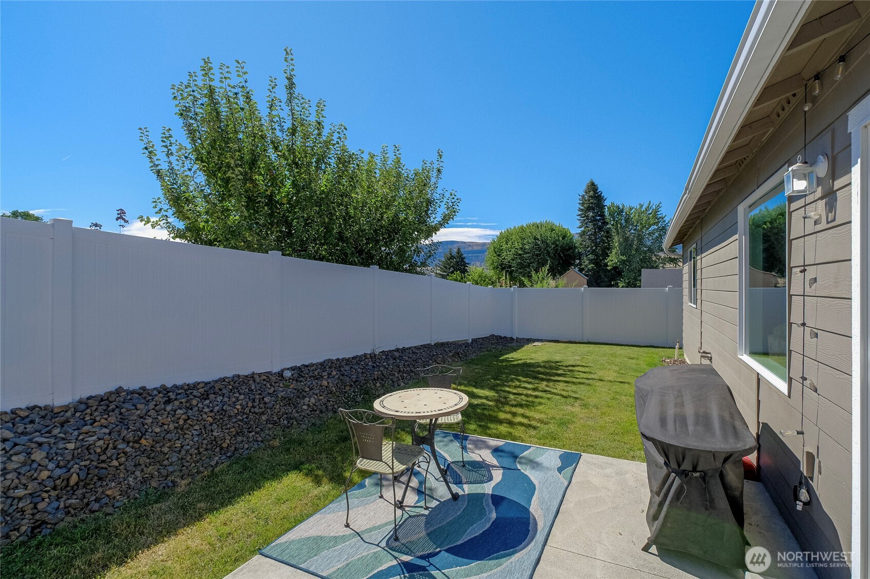 1133 S New Oak Lane Property Photo 16