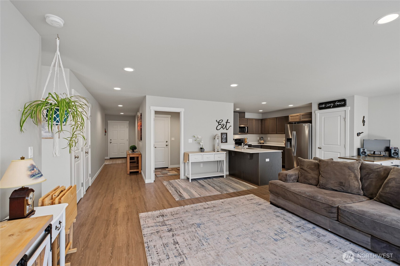 1133 S New Oak Lane Property Photo 19