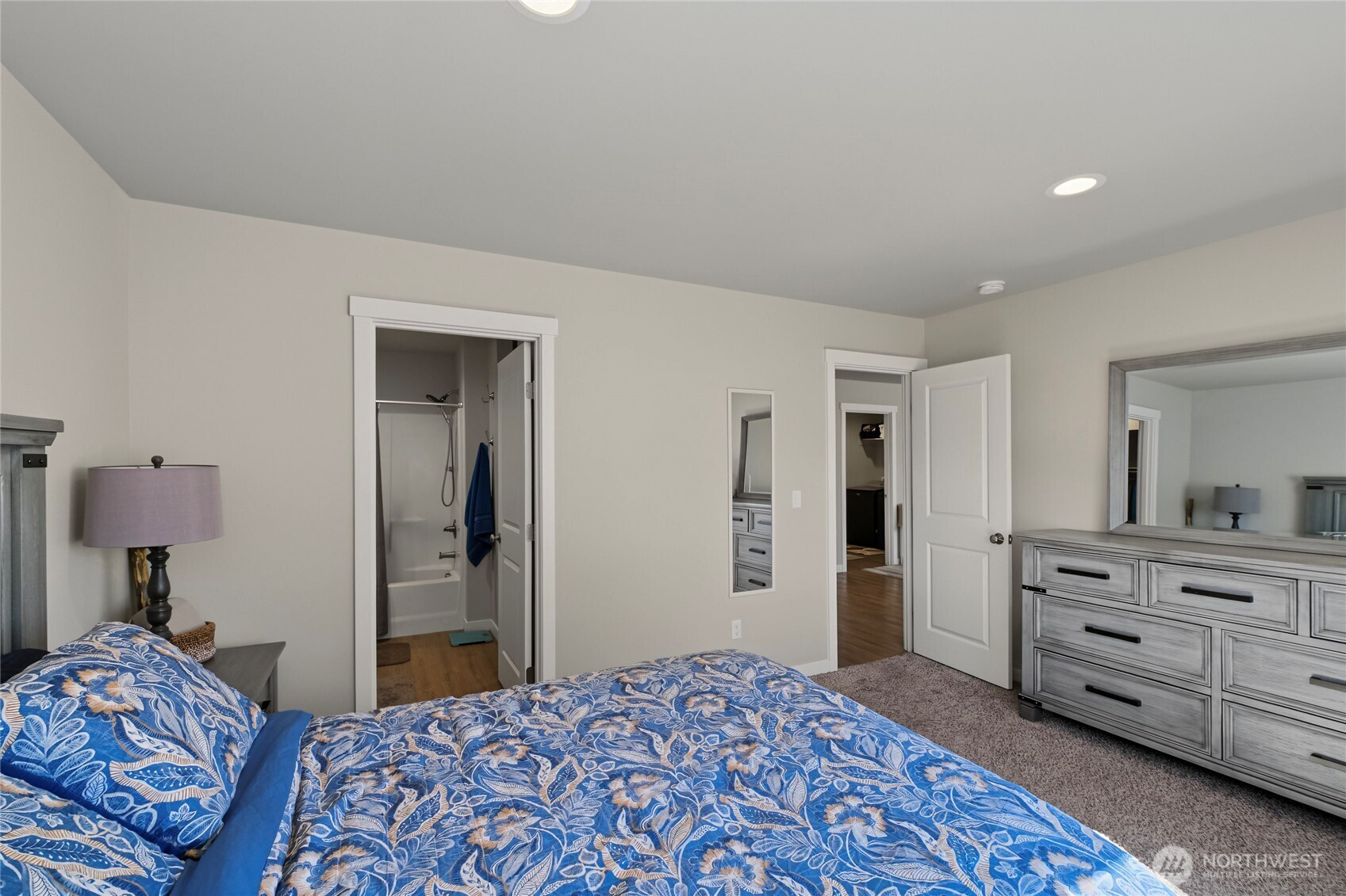 1133 S New Oak Lane Property Photo 25