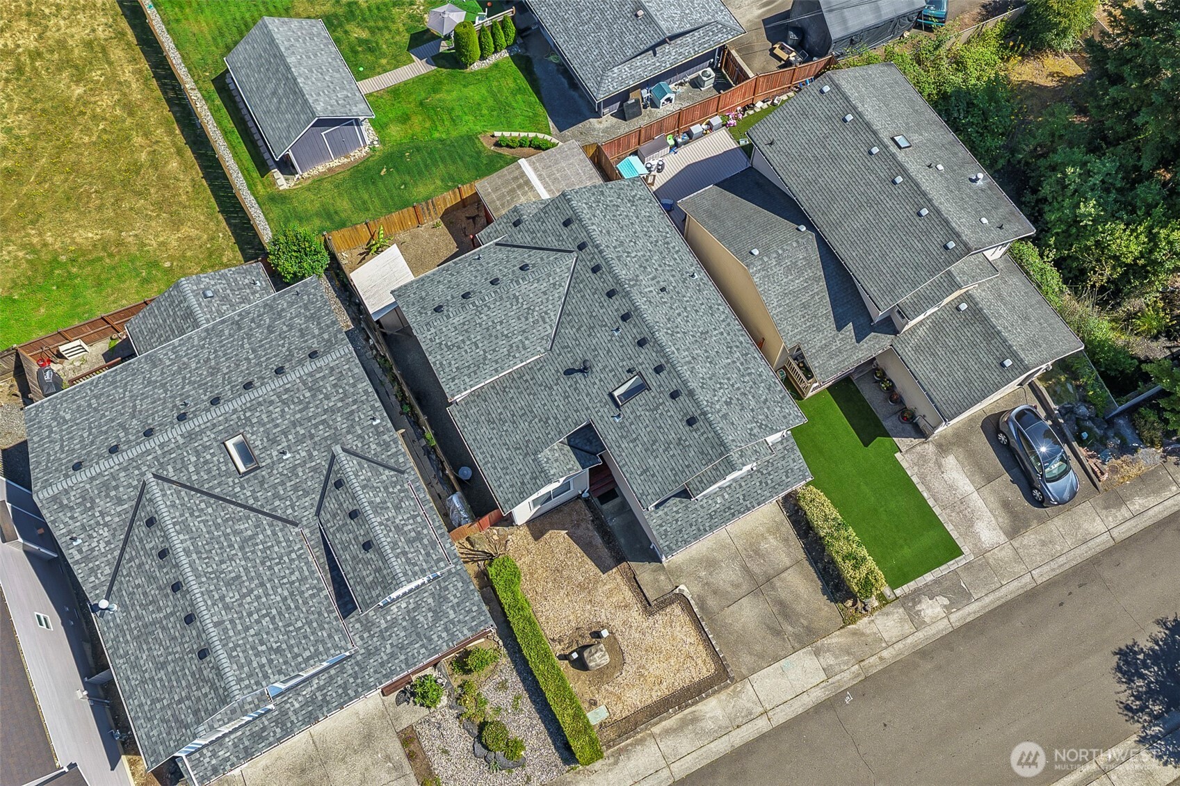 25 166th Place Property Photo 4
