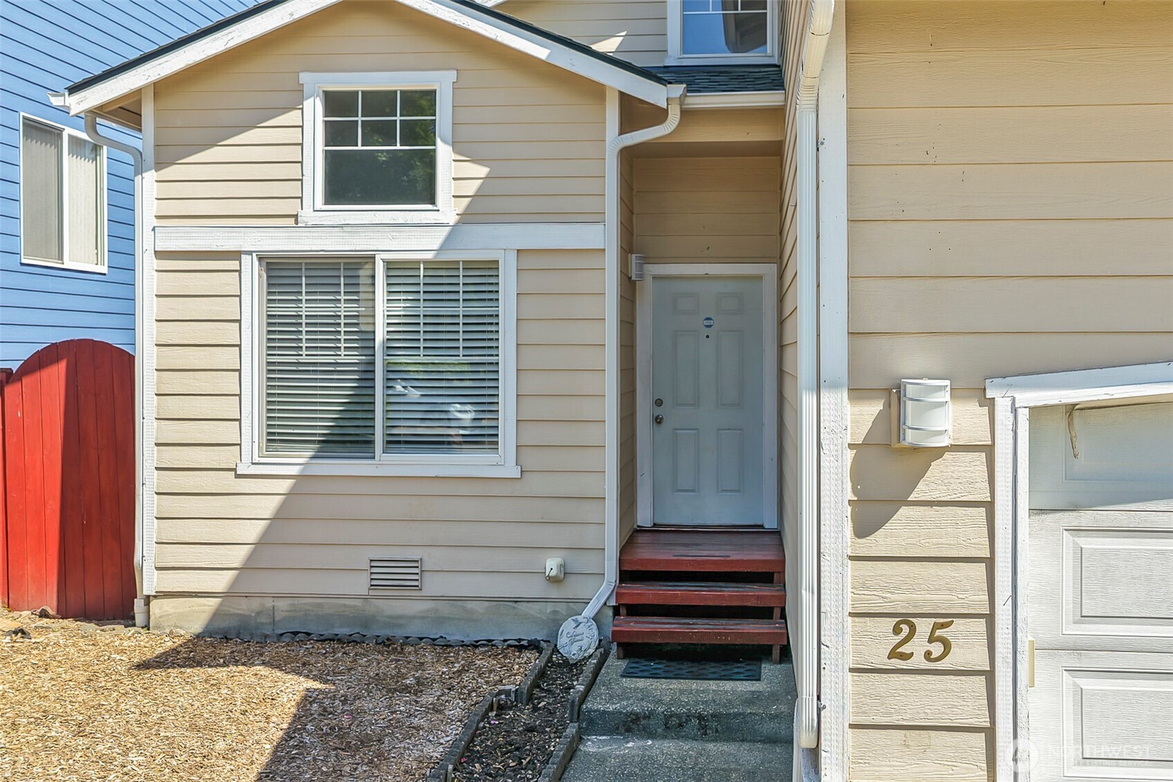 25 166th Place Property Photo 6