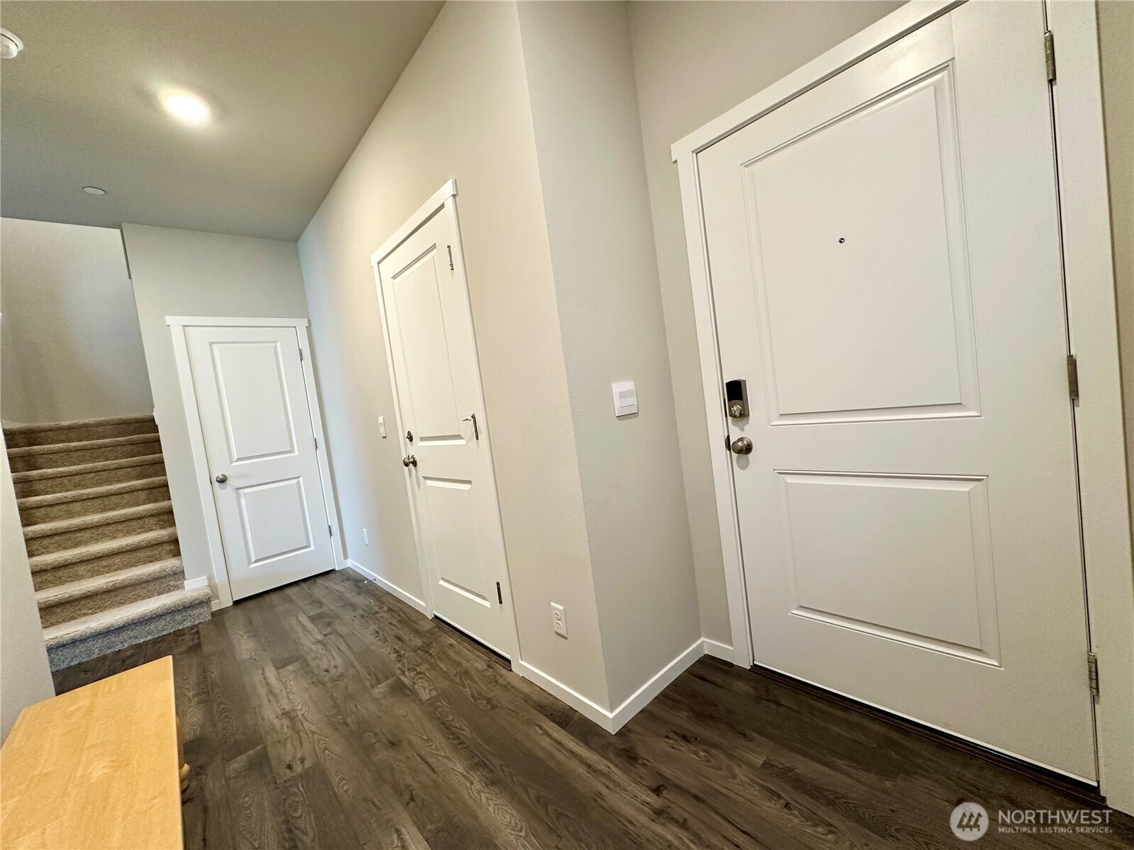 18757 Lipoma Place Property Photo 4