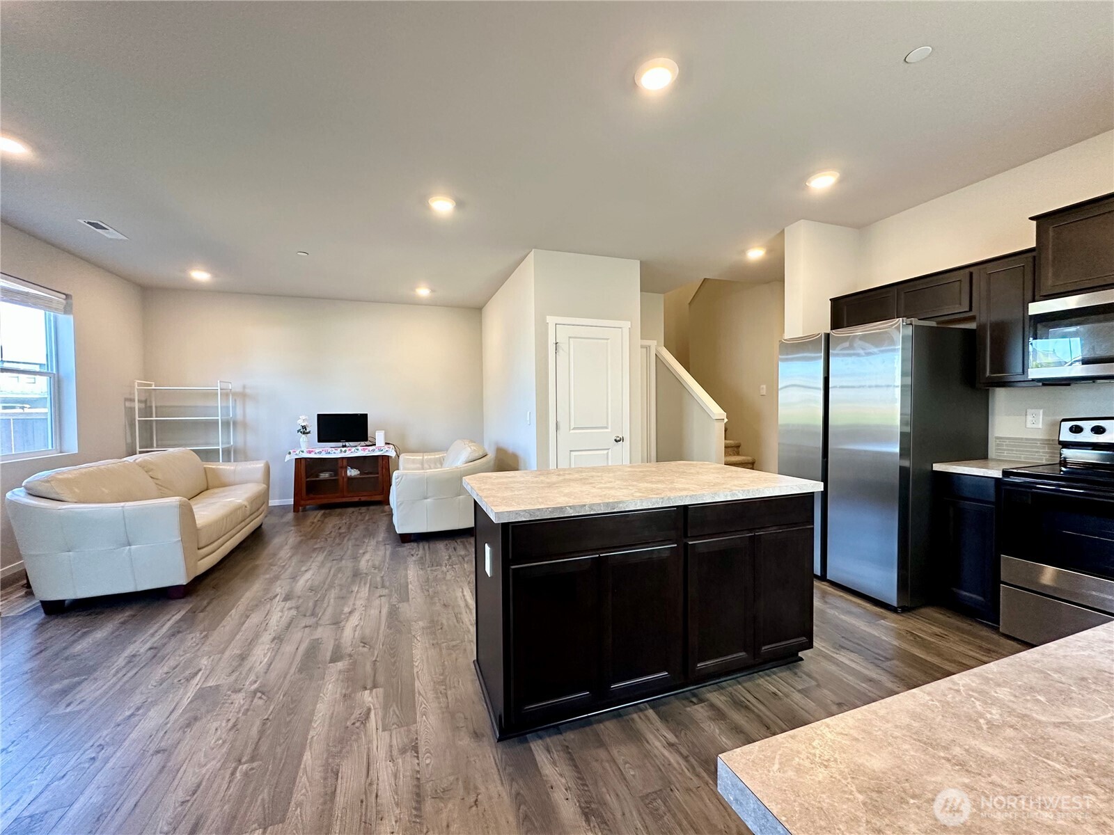 18757 Lipoma Place Property Photo 6