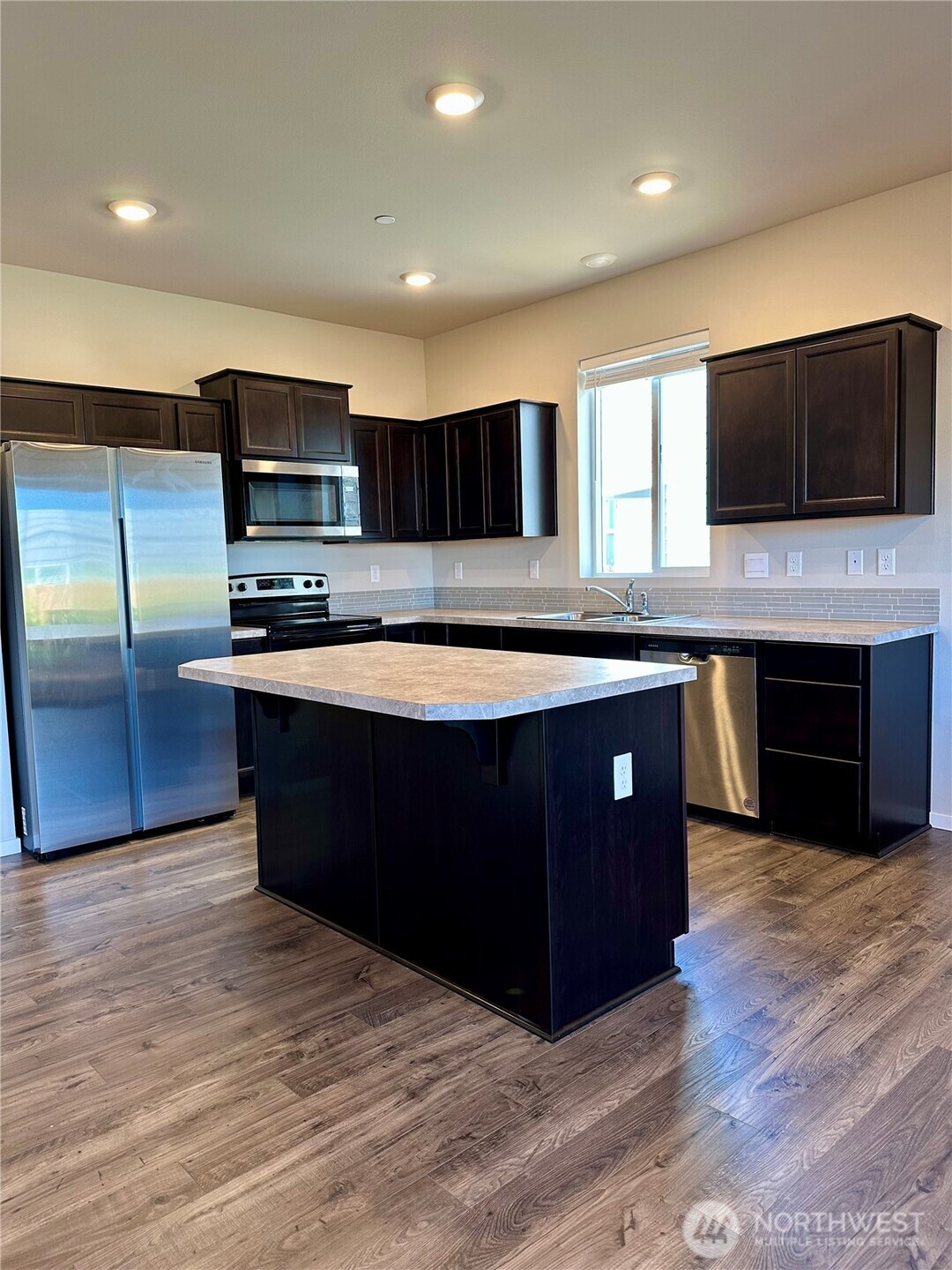 18757 Lipoma Place Property Photo 10