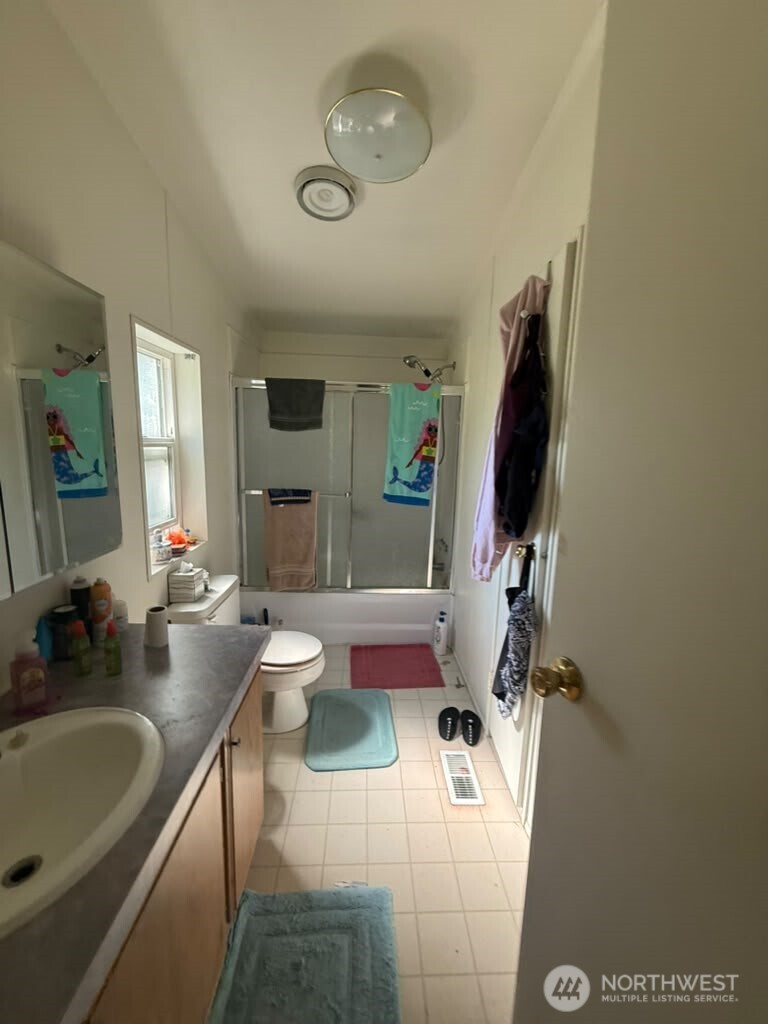 22903 61st Avenue Property Photo 10