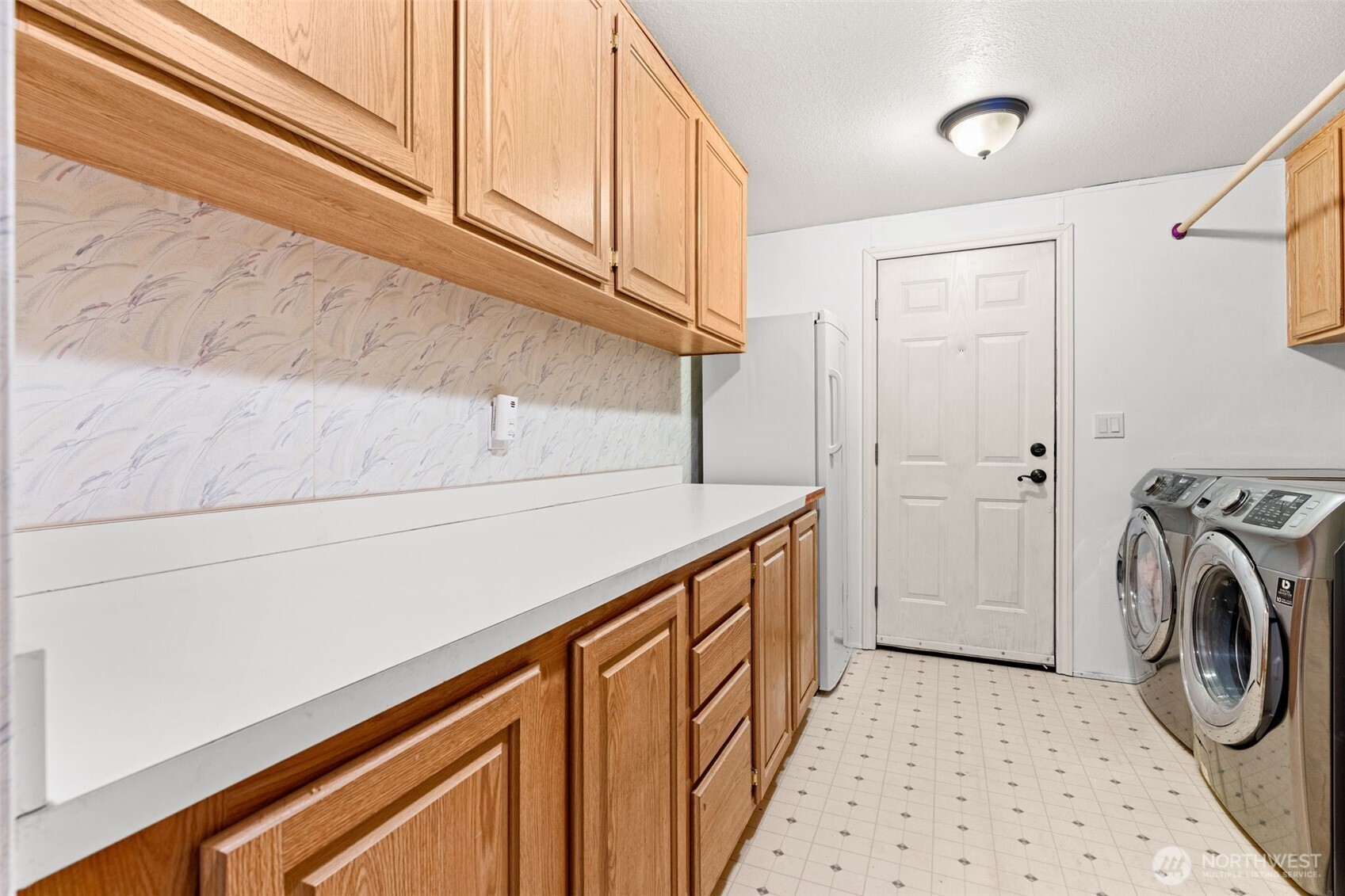 7709 295th Street Property Photo 18