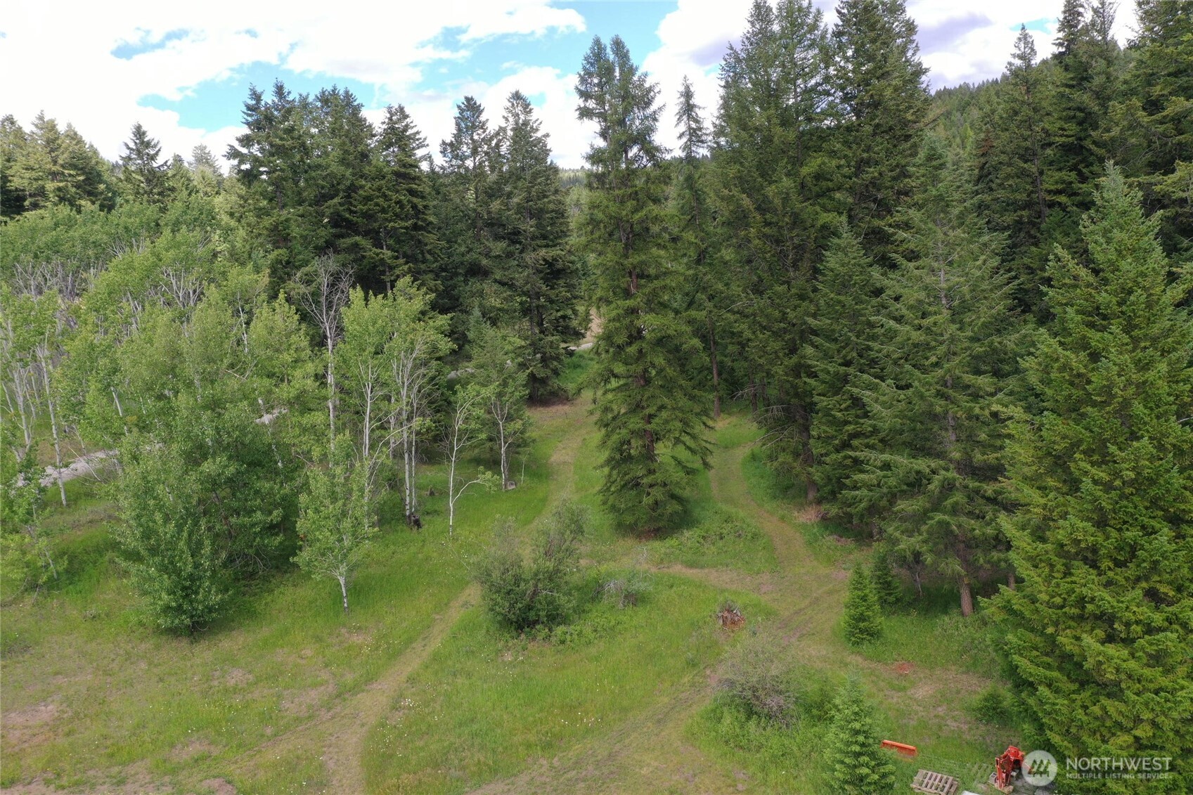 567 Pontiac Ridge Rd Property Photo 11