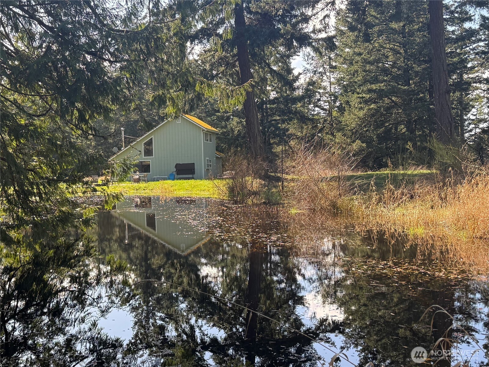 734 Swan Road Property Photo 1
