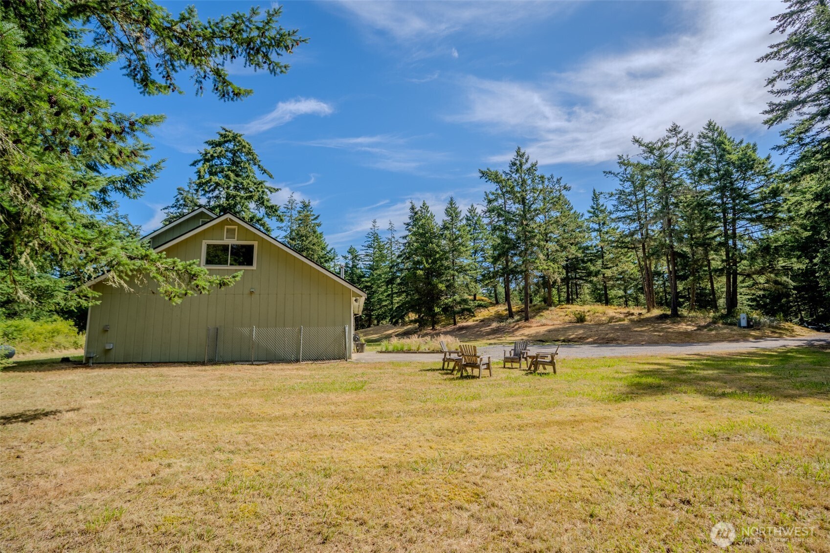 734 Swan Road Property Photo 21