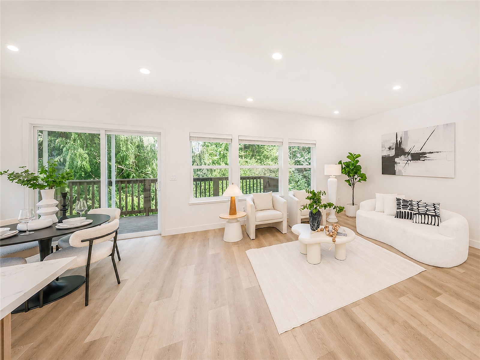 3333 Nassau St Street B Property Photo 11