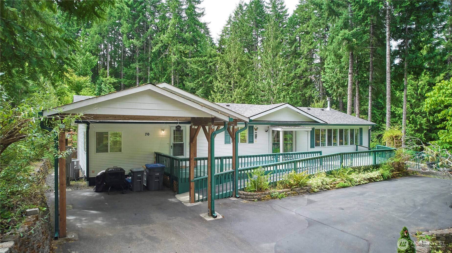 70 N Dow Mountain Drive Property Photo 1