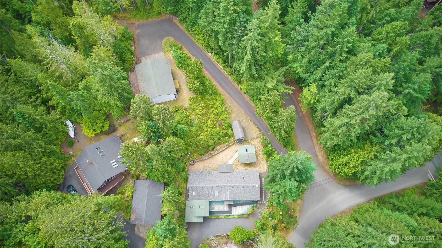 70 N Dow Mountain Drive Property Photo 3