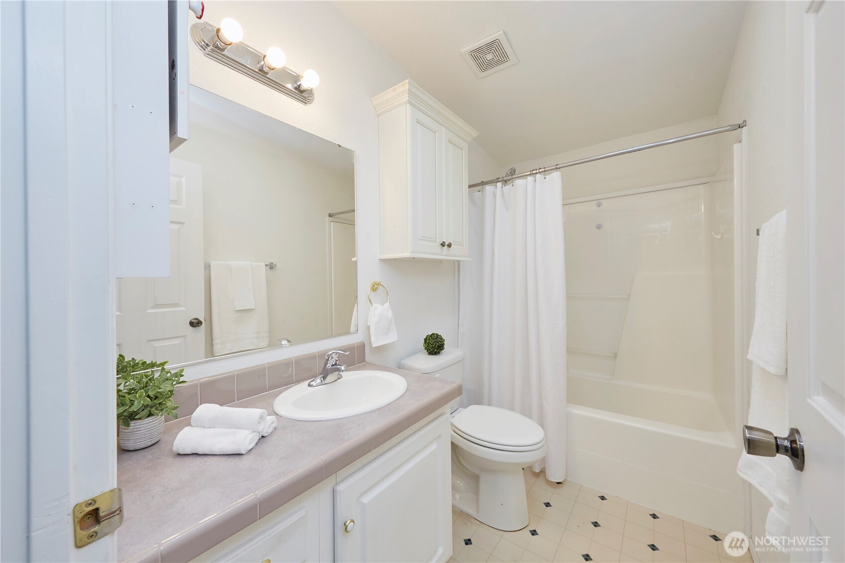70 N Dow Mountain Drive Property Photo 18