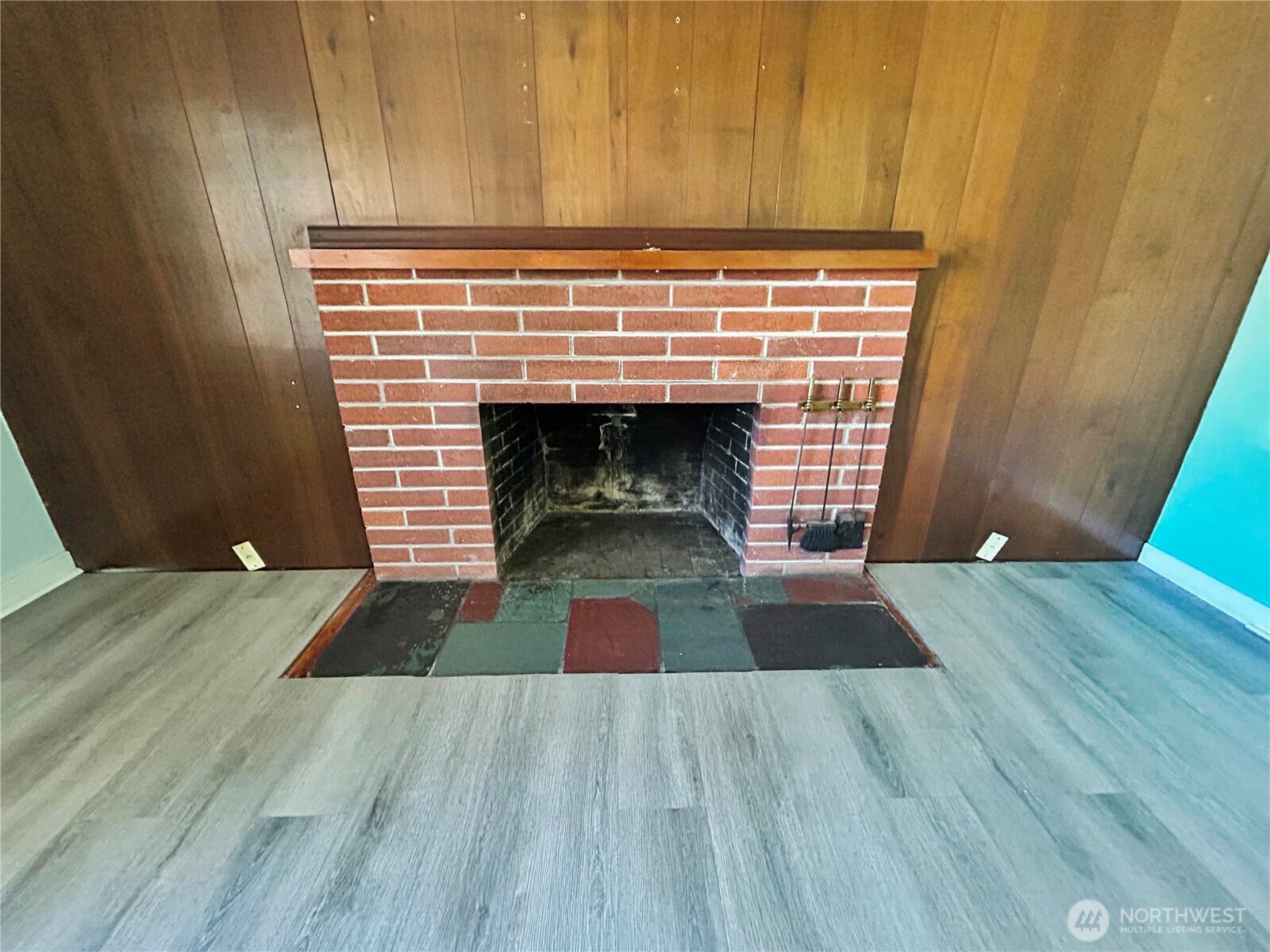 11717 83rd Avenue Property Photo 5