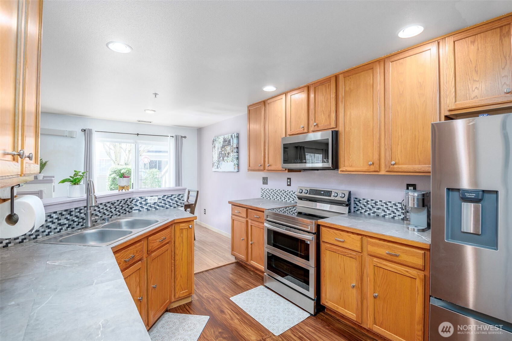 4802 Nassau Avenue 104 Property Photo 16