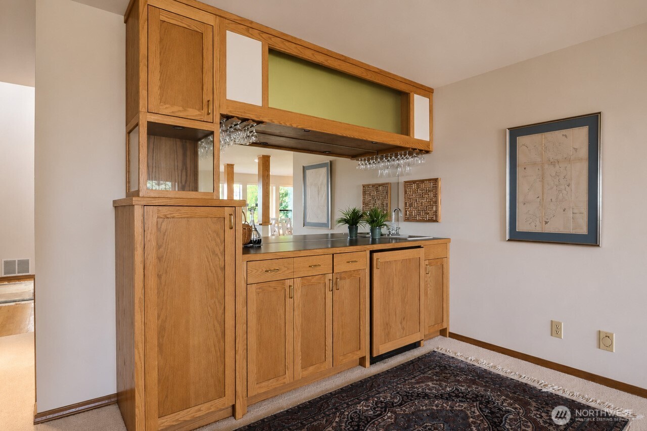 106 Chinook Lane Property Photo 14
