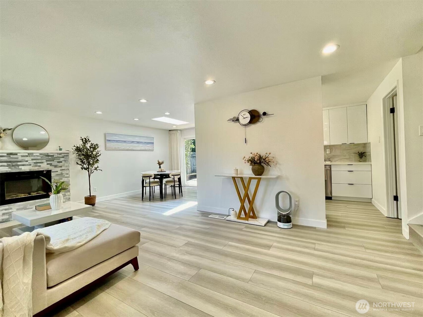 1261 150th Avenue Property Photo 6