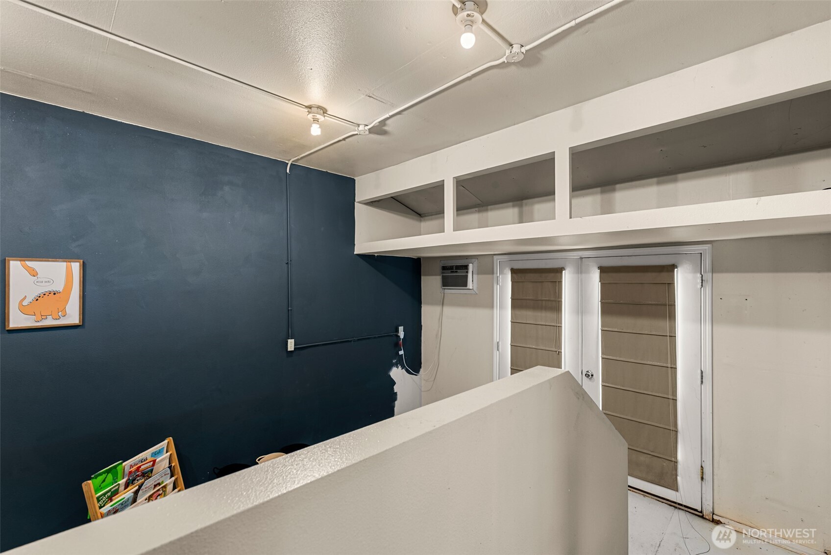593 Rolfs Place Property Photo 20