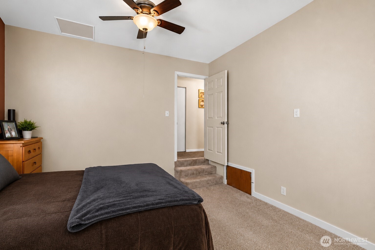 593 Rolfs Place Property Photo 36