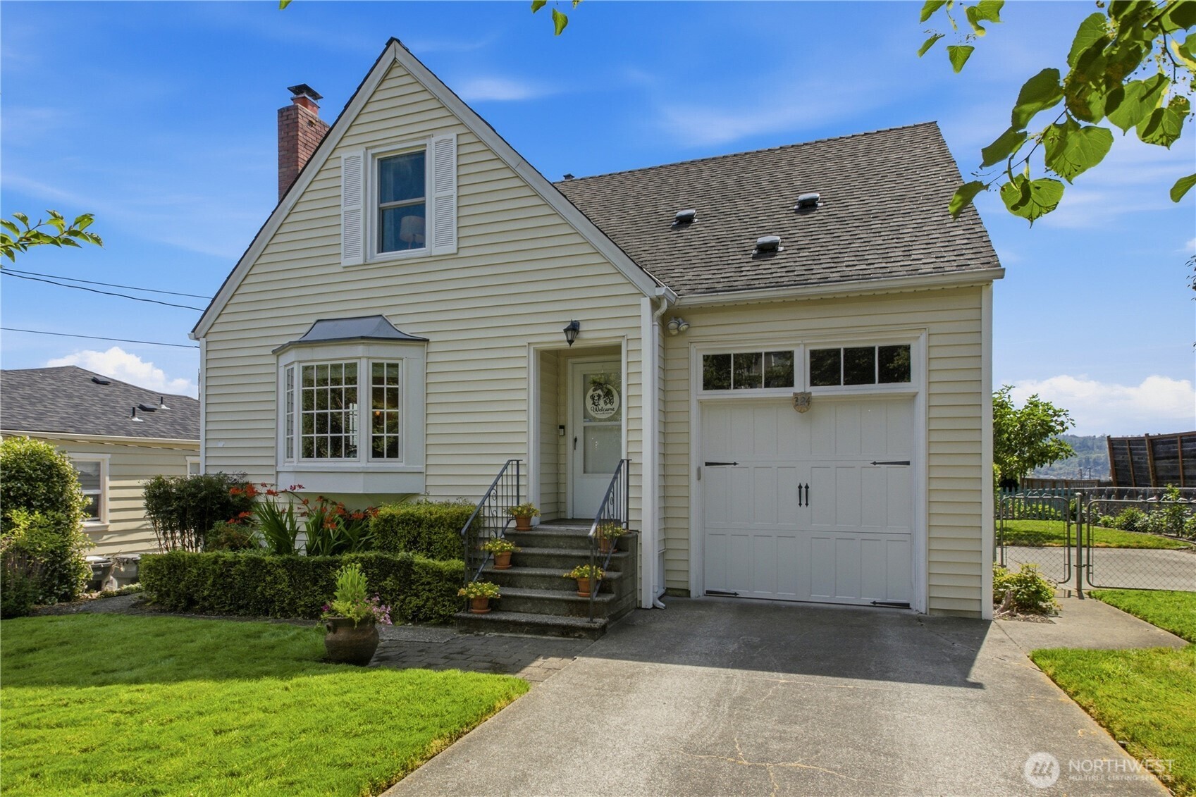 324 Stevens Avenue