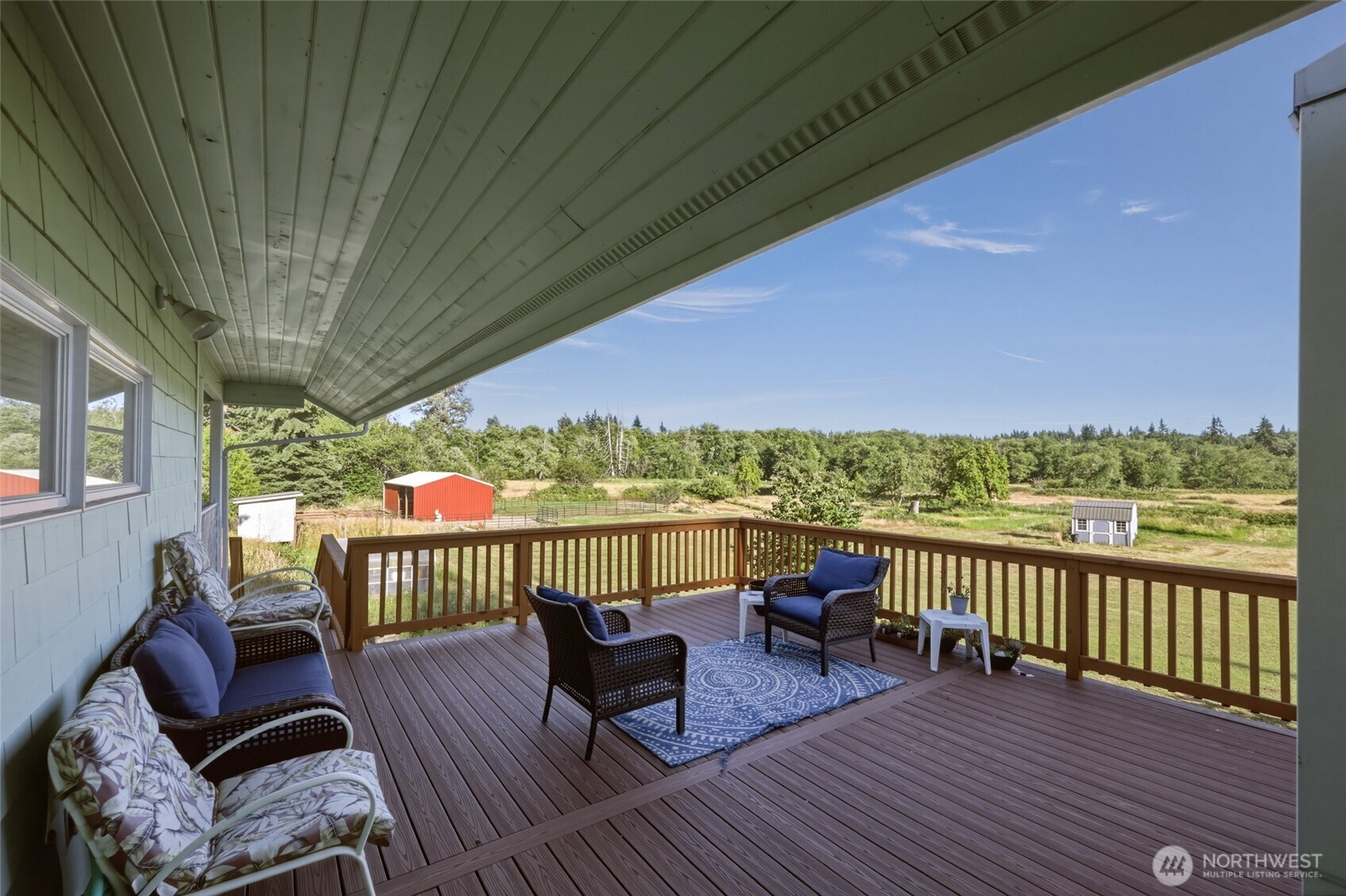 32 Thompson Lane Property Photo 25