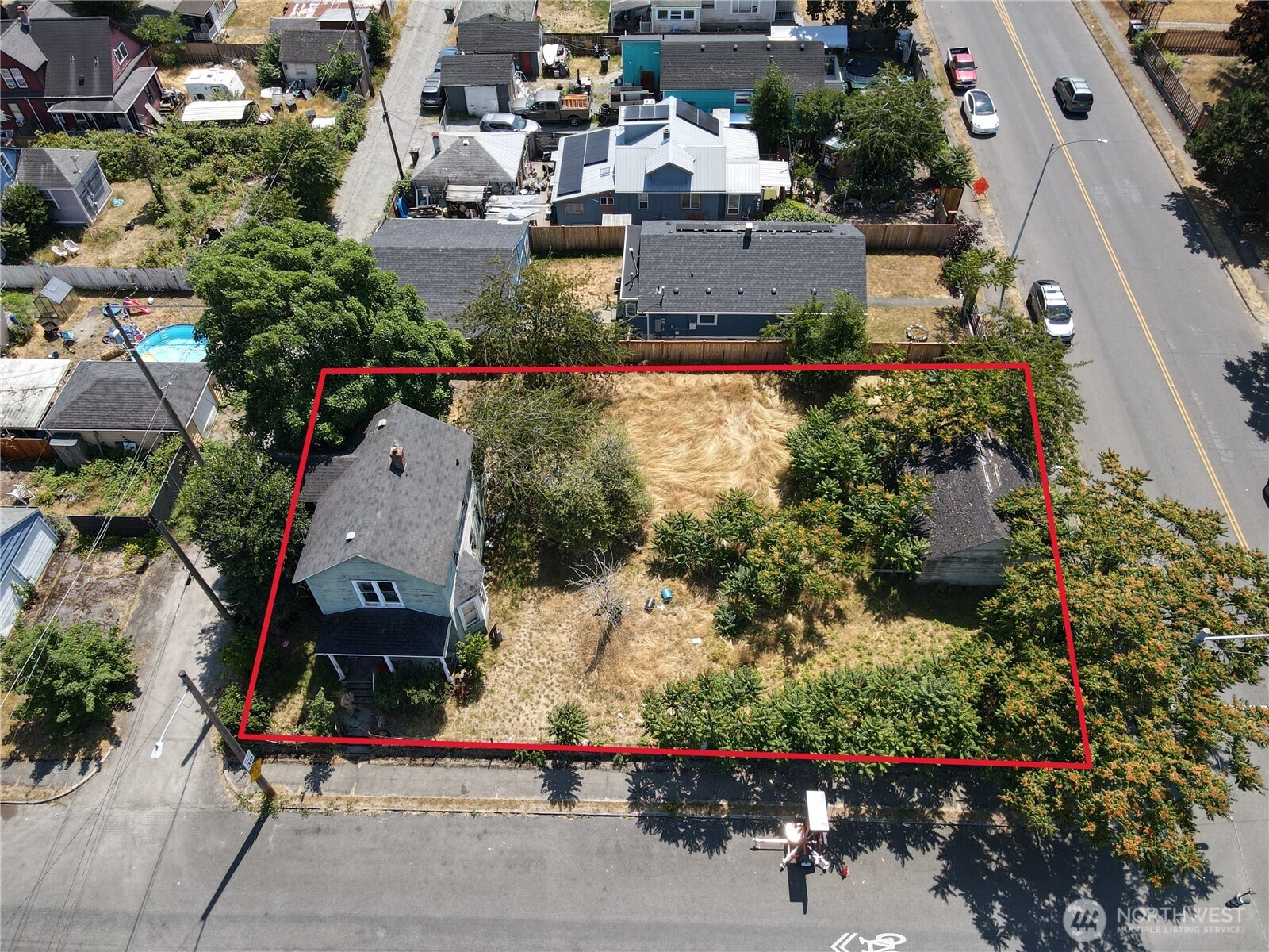 2614 S 54th Street Property Photo 4
