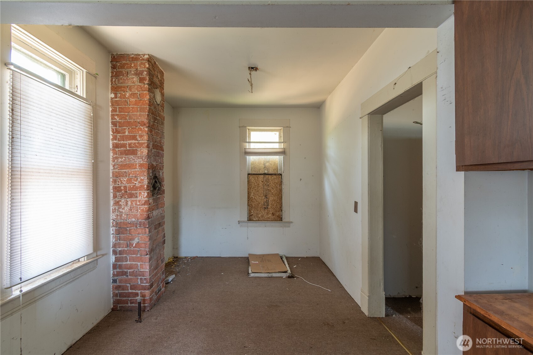 2614 S 54th Street Property Photo 9