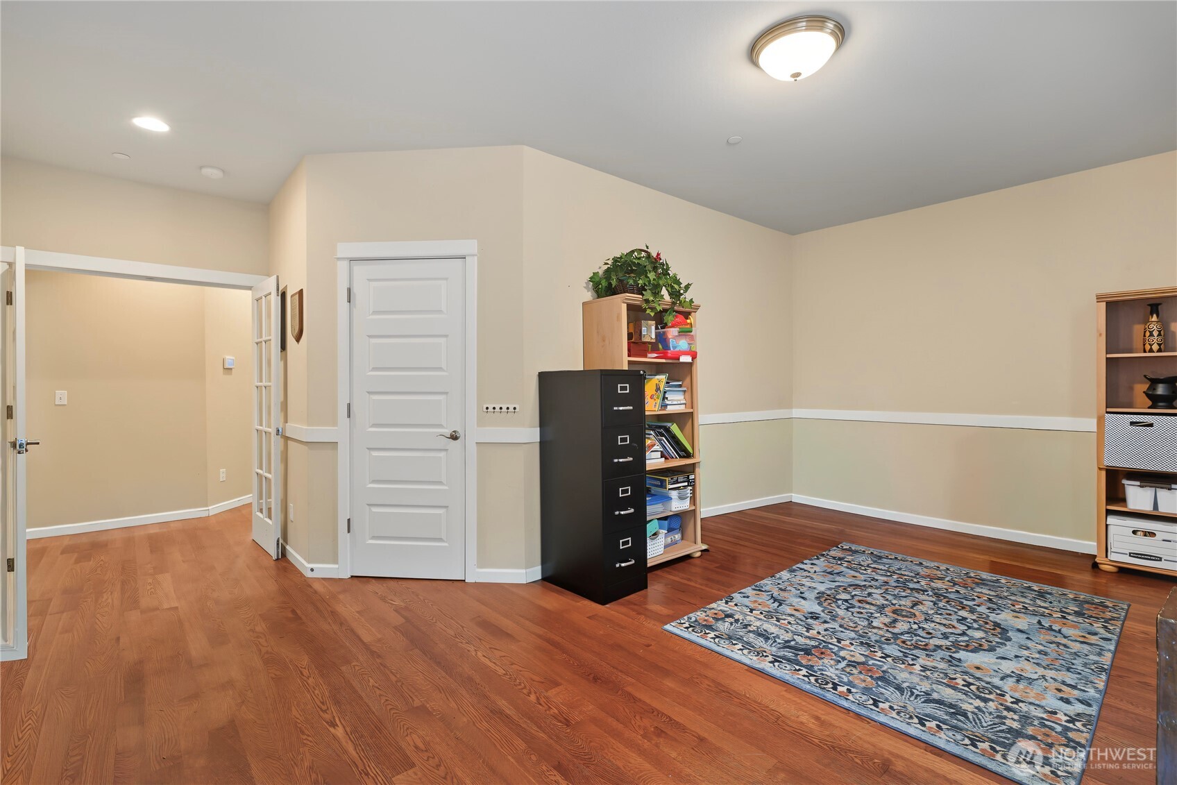 2978 Martin Place Property Photo 15