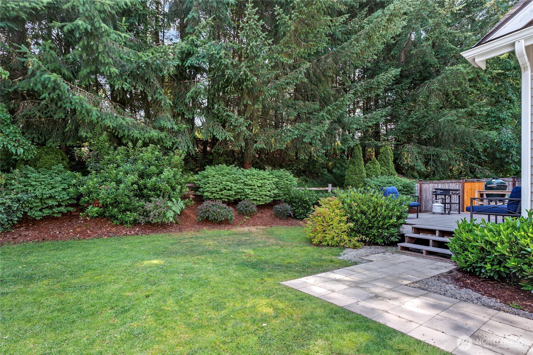 2978 Martin Place Property Photo 19