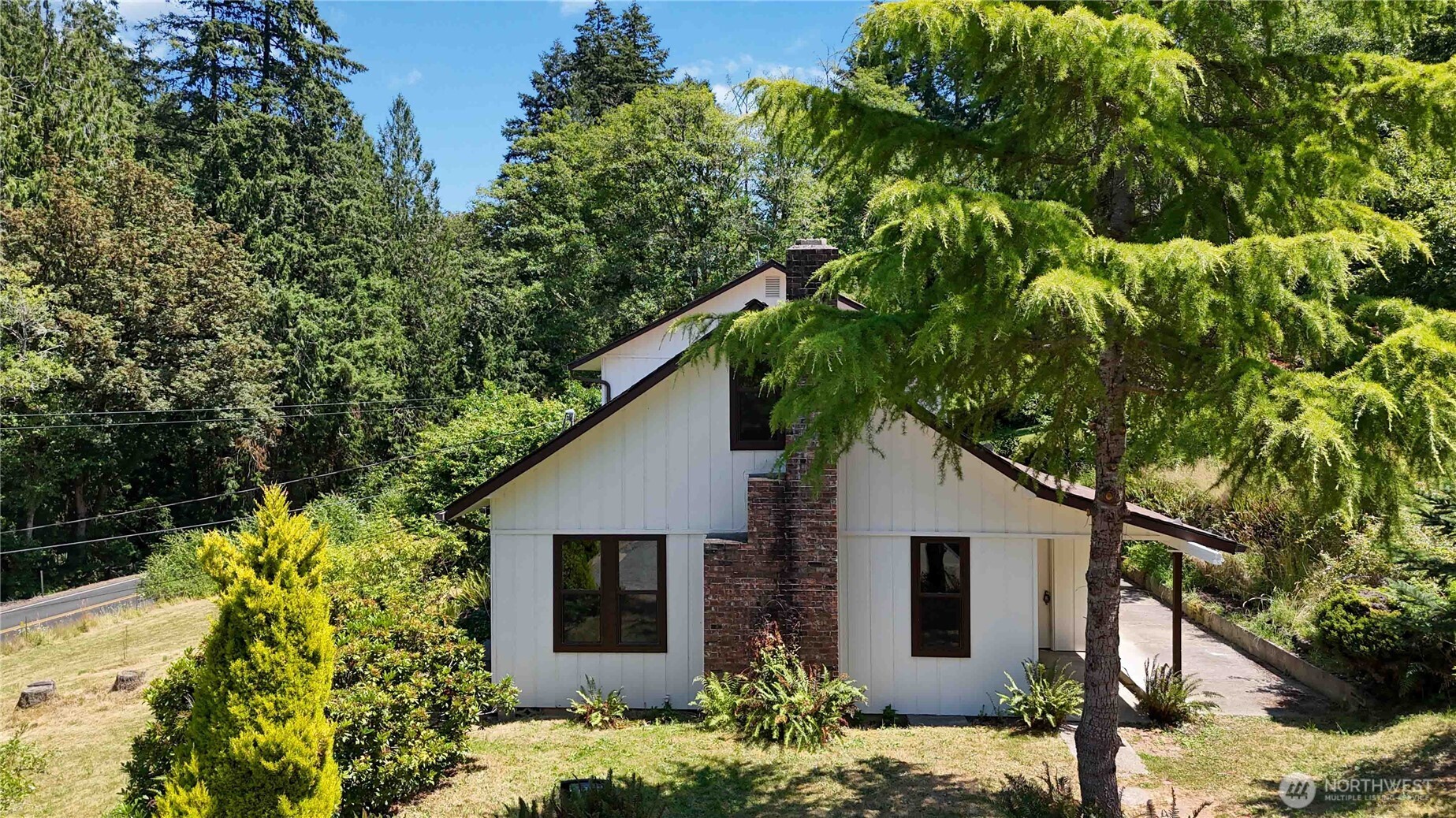 1790 Little Hanaford Road Property Photo 3