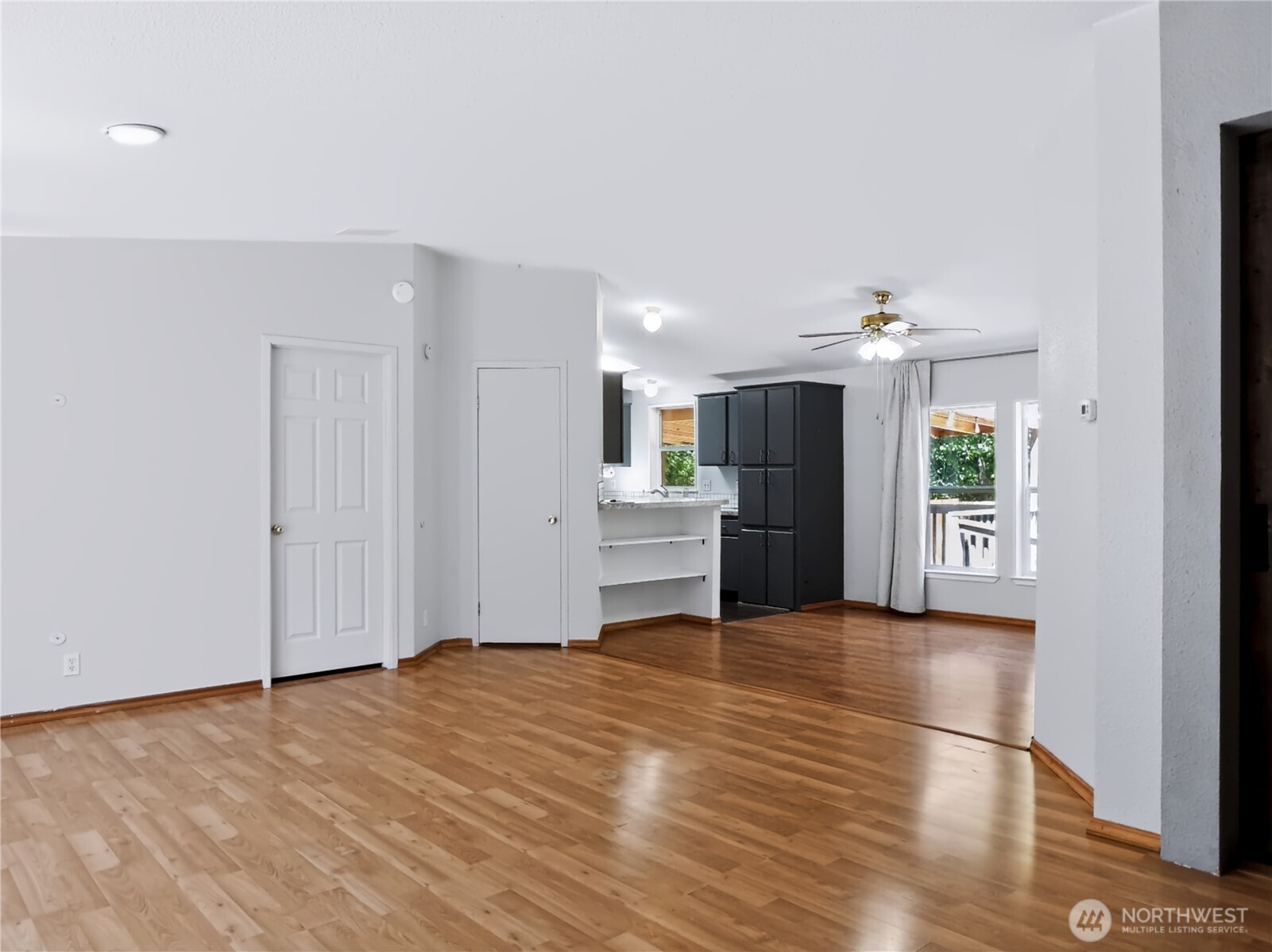 29306 O St Property Photo 3