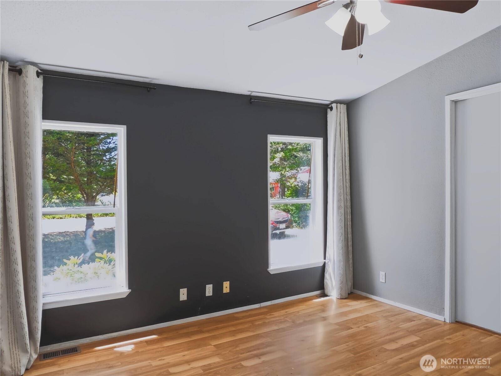 29306 O St Property Photo 8
