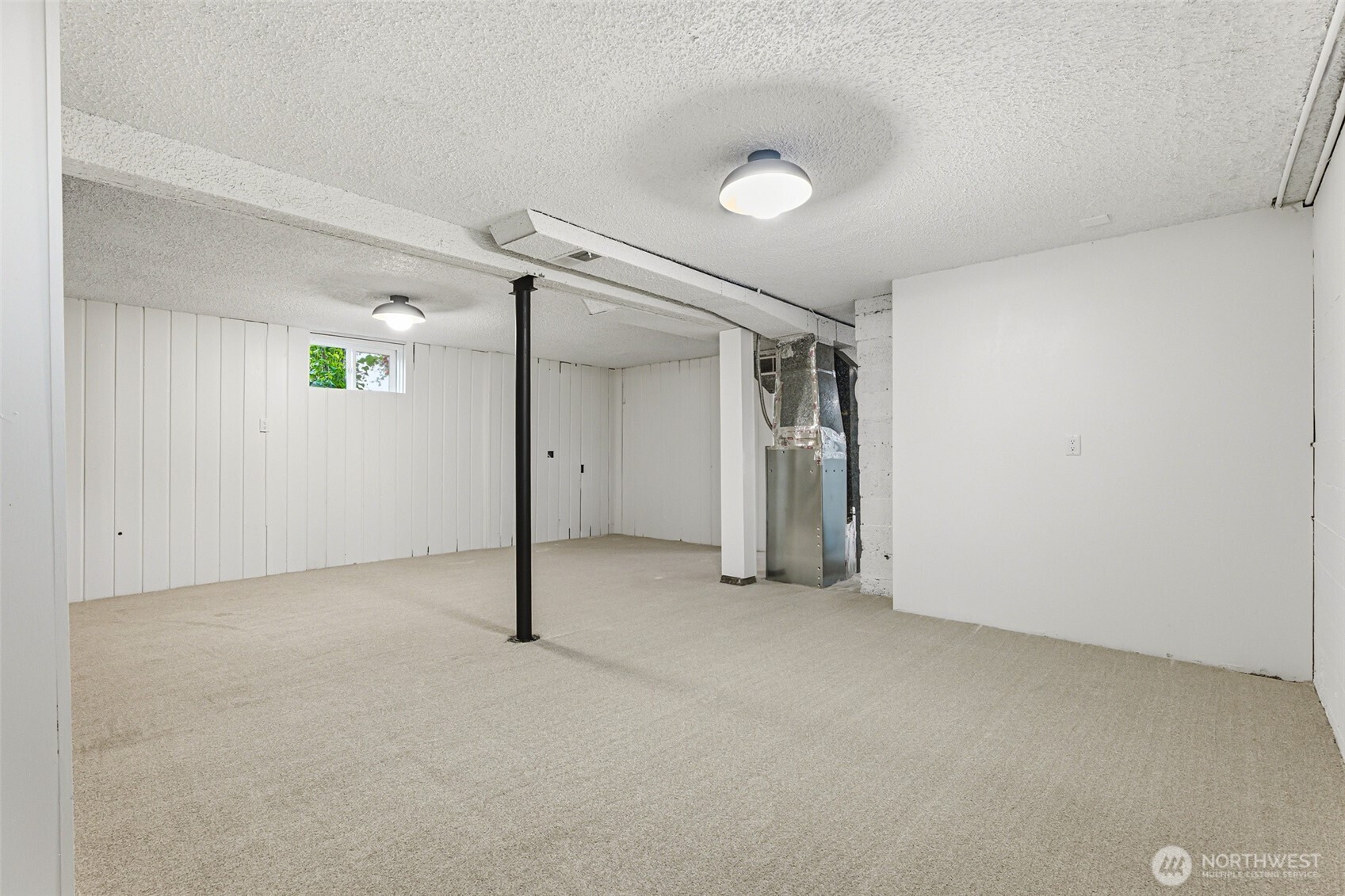 924 E 57th Street Property Photo 20