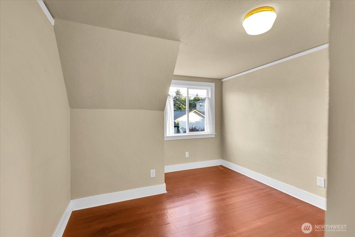 4124 6th Avenue Property Photo 20