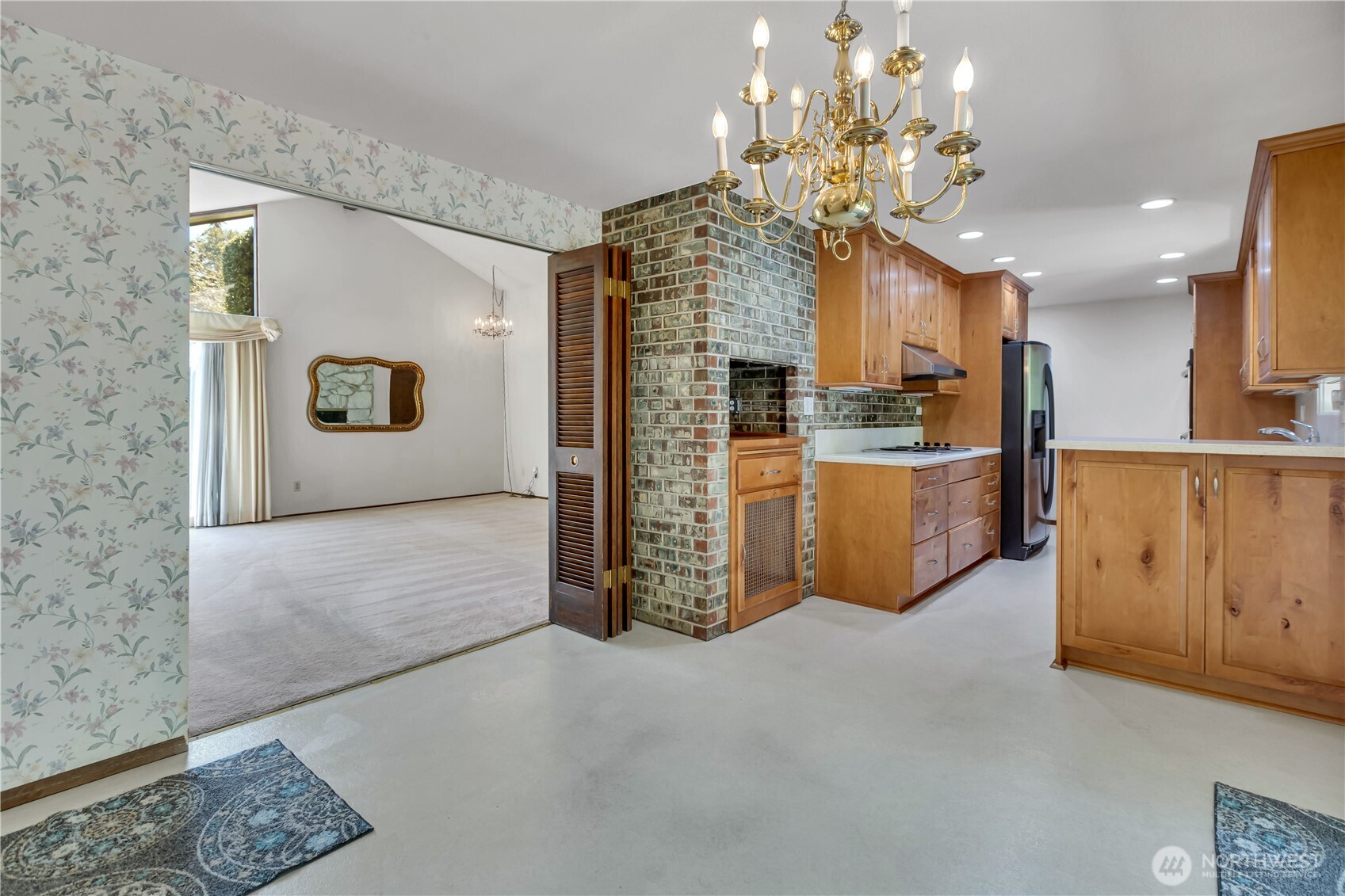 3221 57th Street Property Photo 9