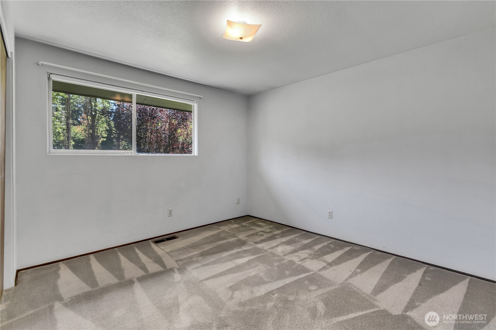 3221 57th Street Property Photo 16