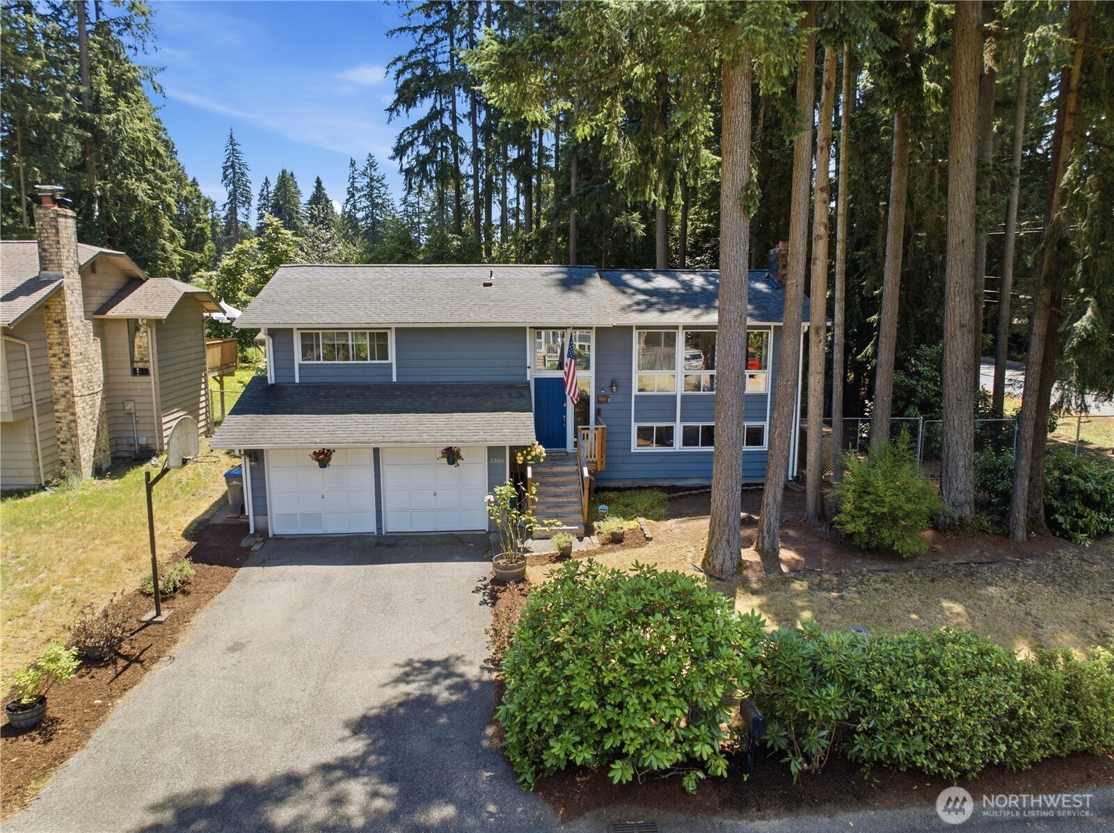 3366 SE Summer Place Property Photo 1