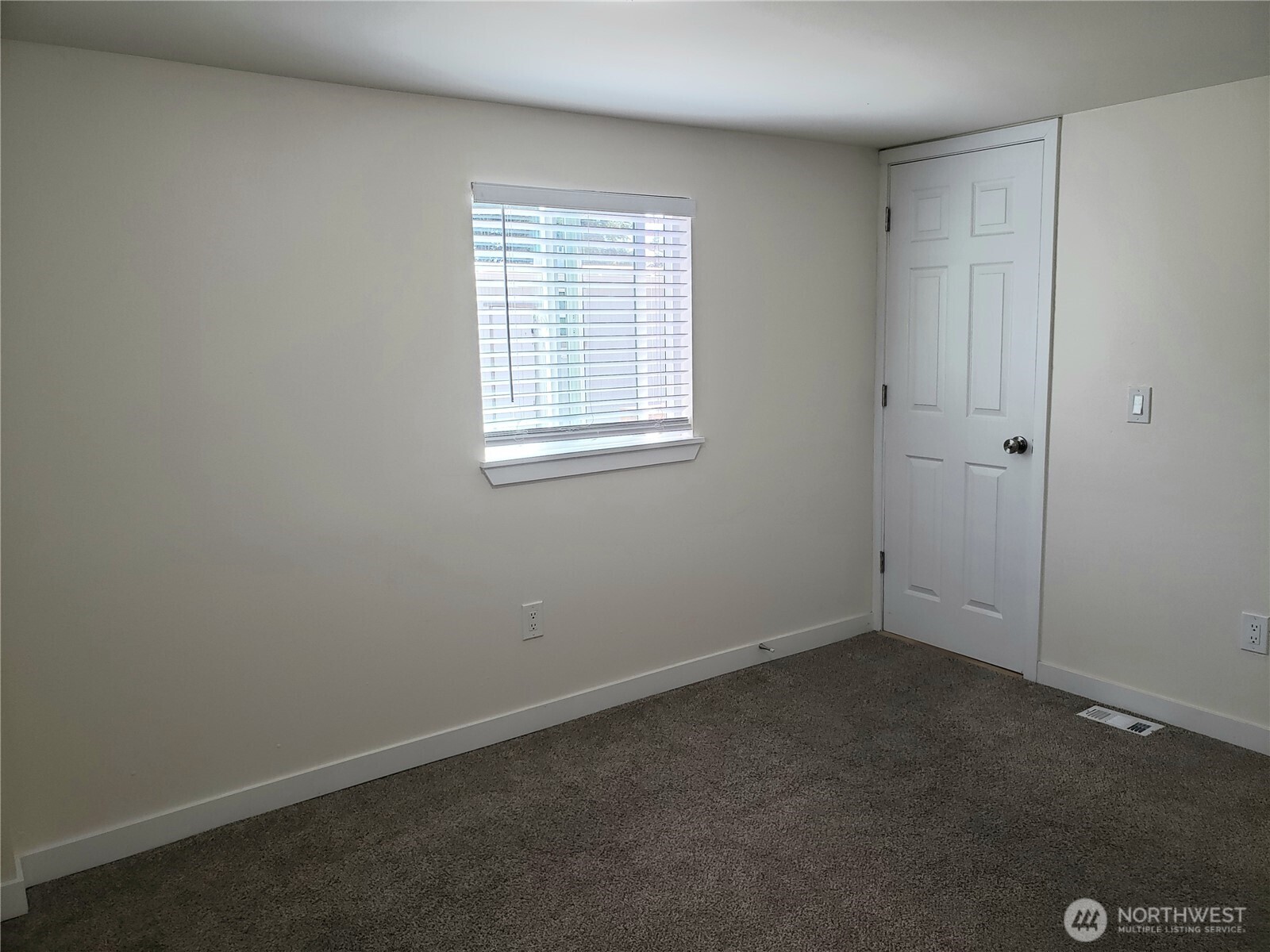31108 3rd Avenue 208 Property Photo 8
