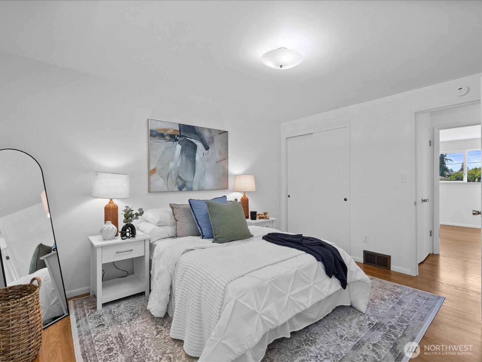 817 Olympic Boulevard A Property Photo 11