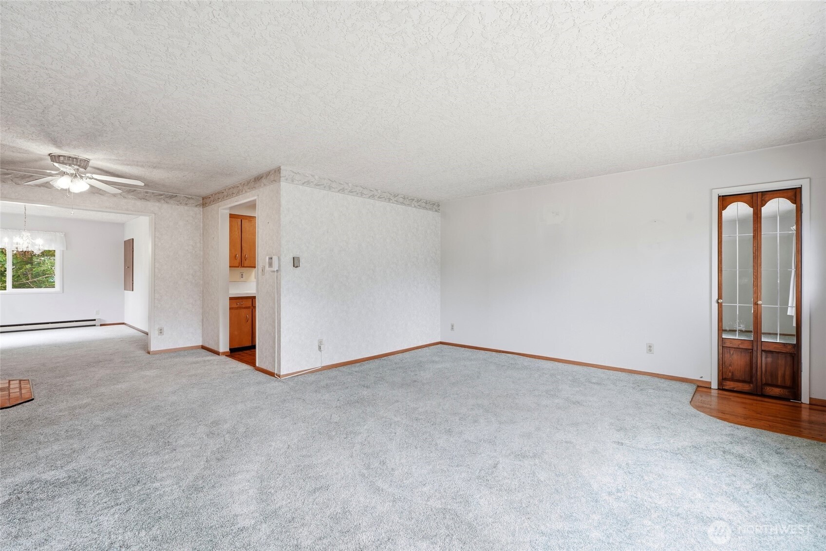 205 N 21st Avenue Property Photo 9