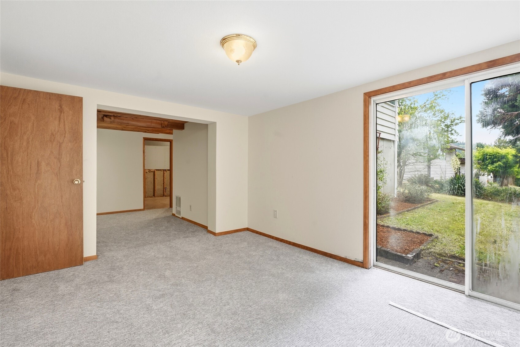 205 N 21st Avenue Property Photo 18