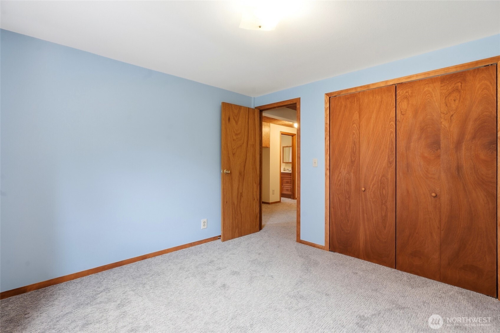205 N 21st Avenue Property Photo 22