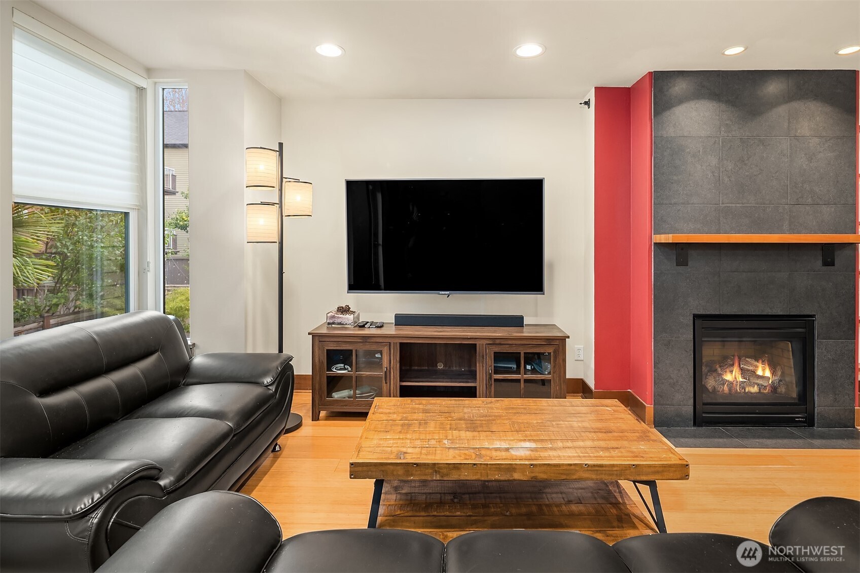 3635 Greenwood Avenue B Property Photo 13