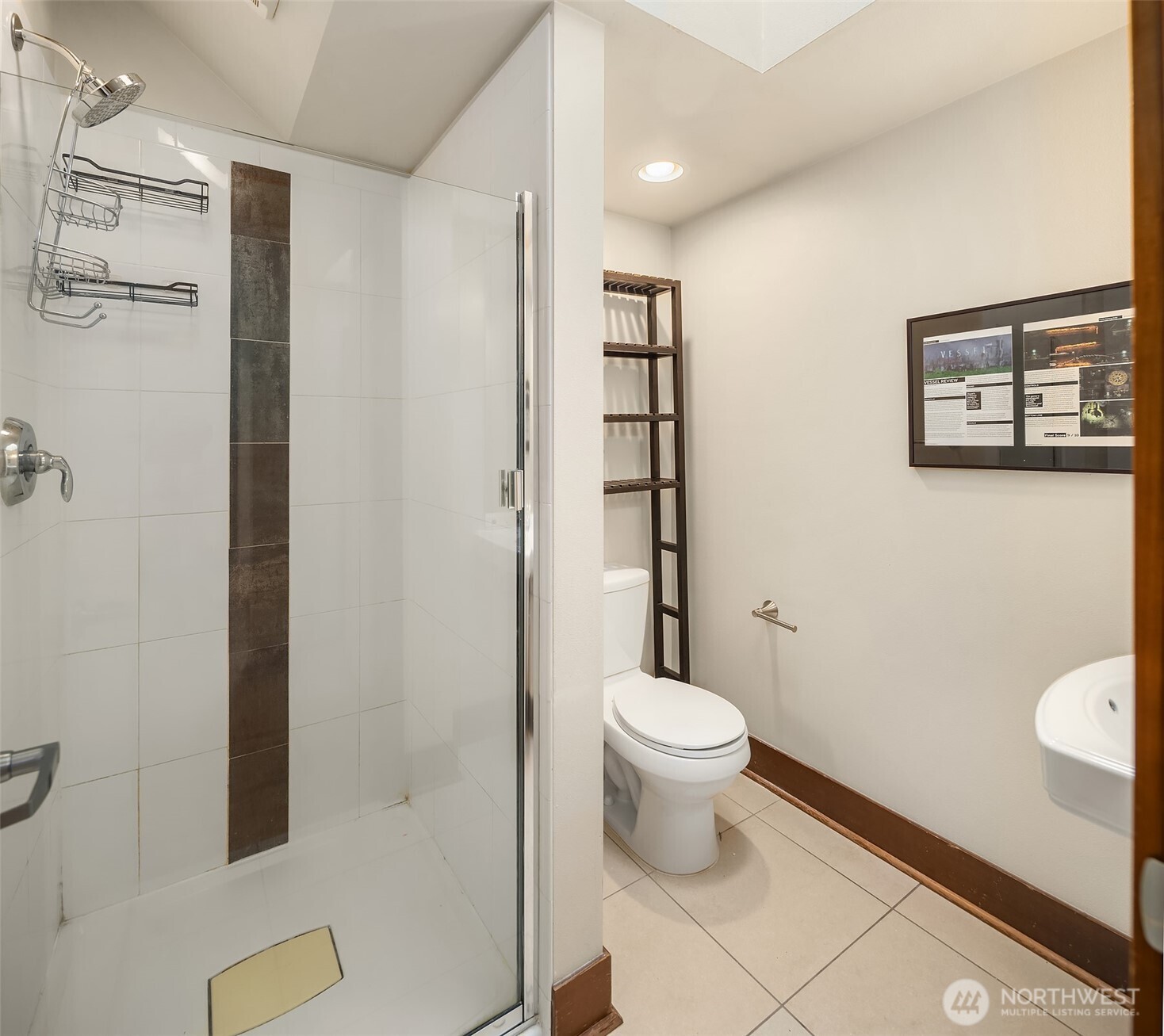 3635 Greenwood Avenue B Property Photo 19