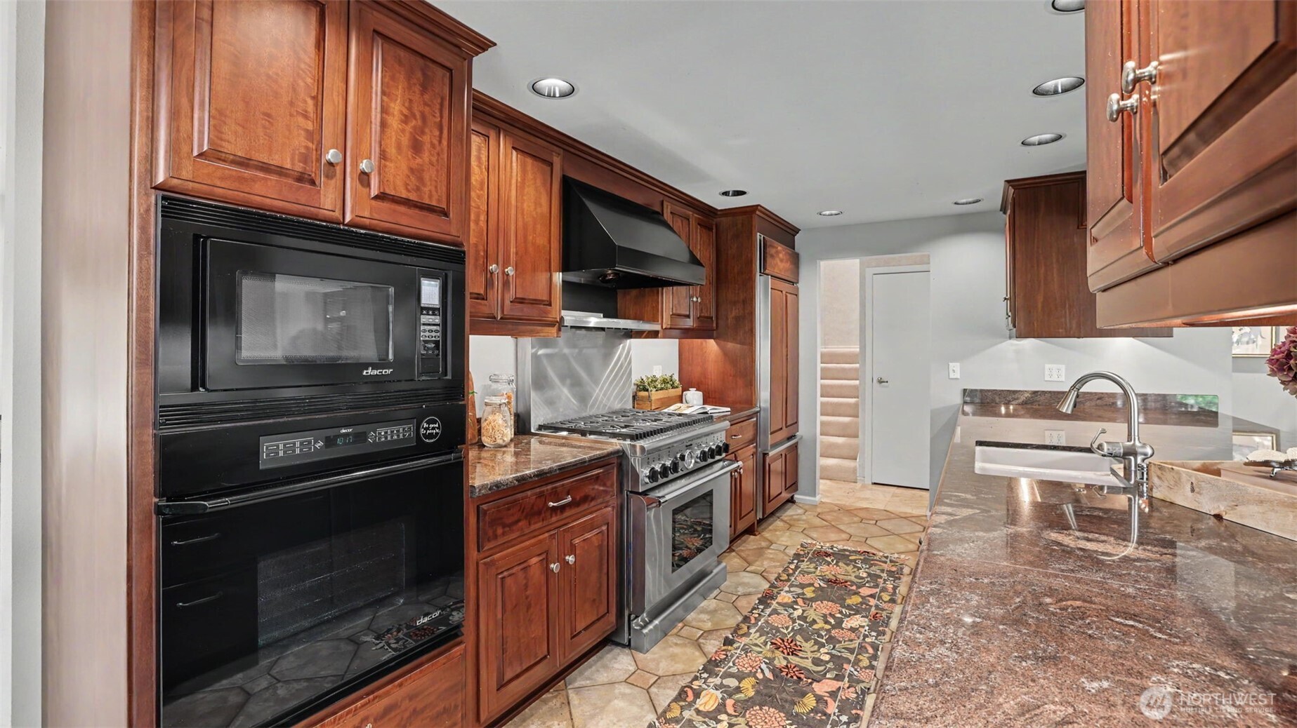 11 Cascade Key Property Photo 16