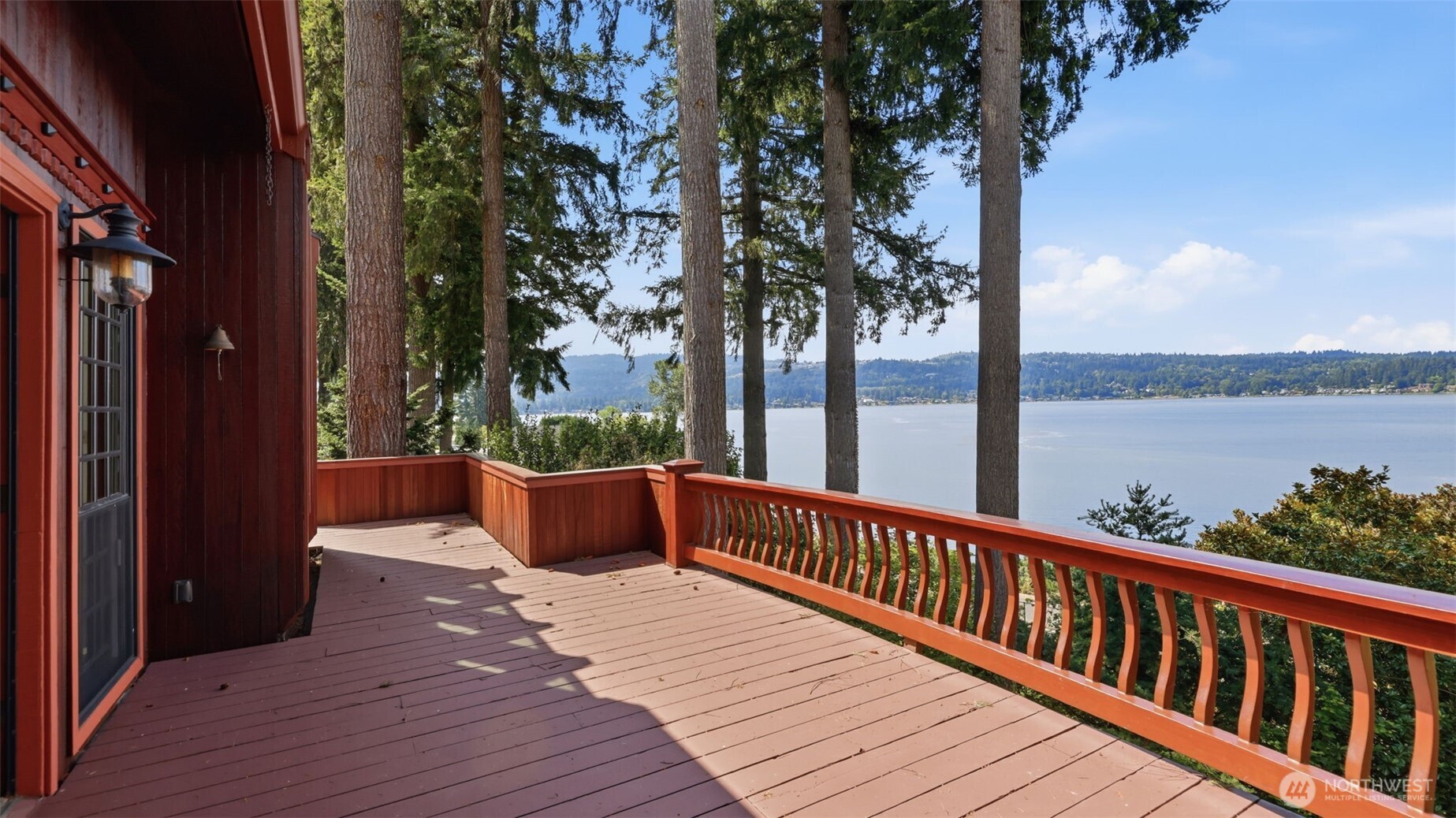 2305 E Lake Sammamish Place Property Photo 1