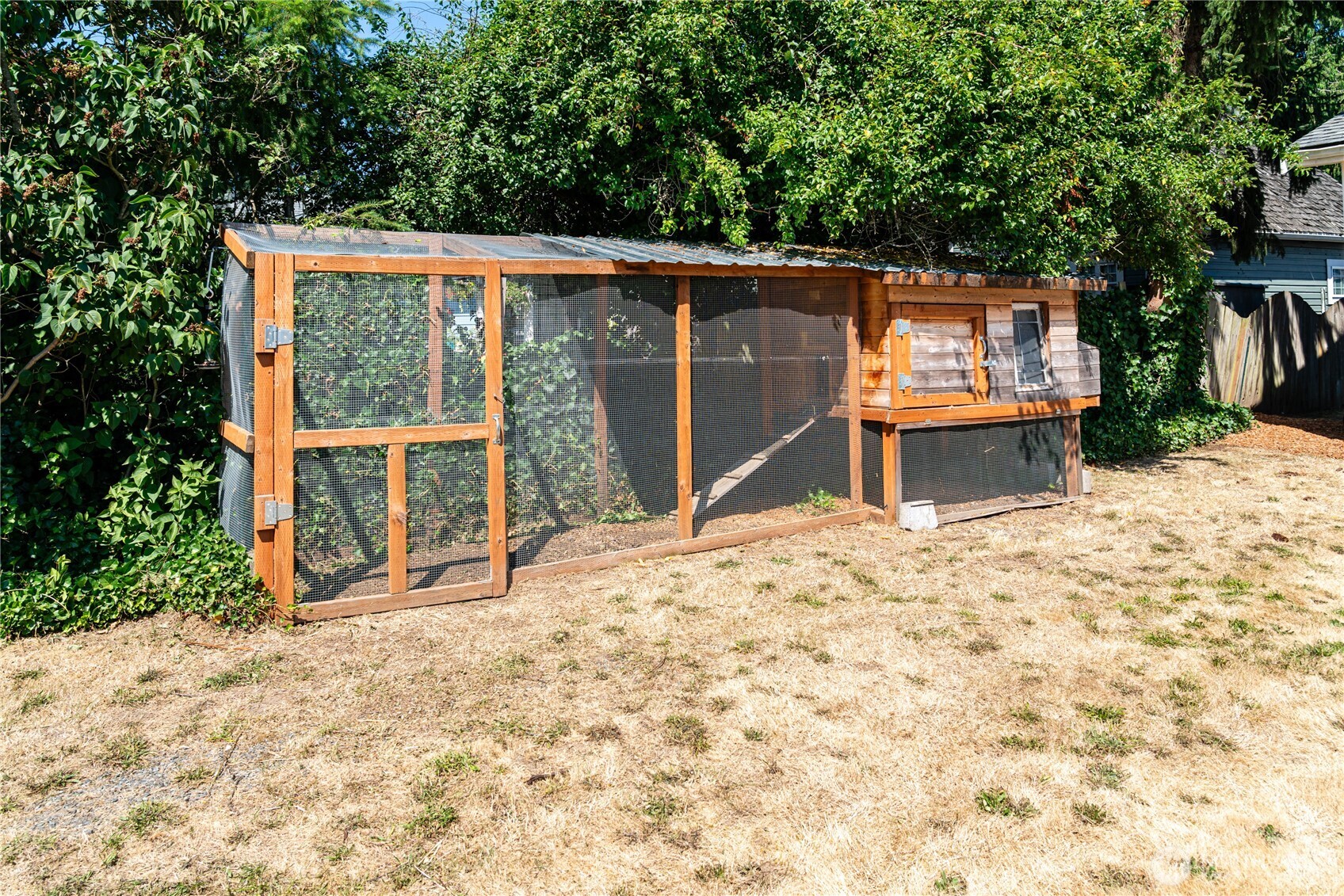407 N Gifford Avenue Property Photo 31